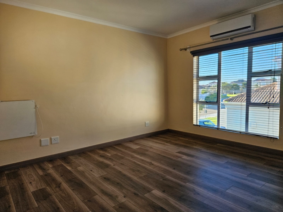 To Let 3 Bedroom Property for Rent in Century City Western Cape